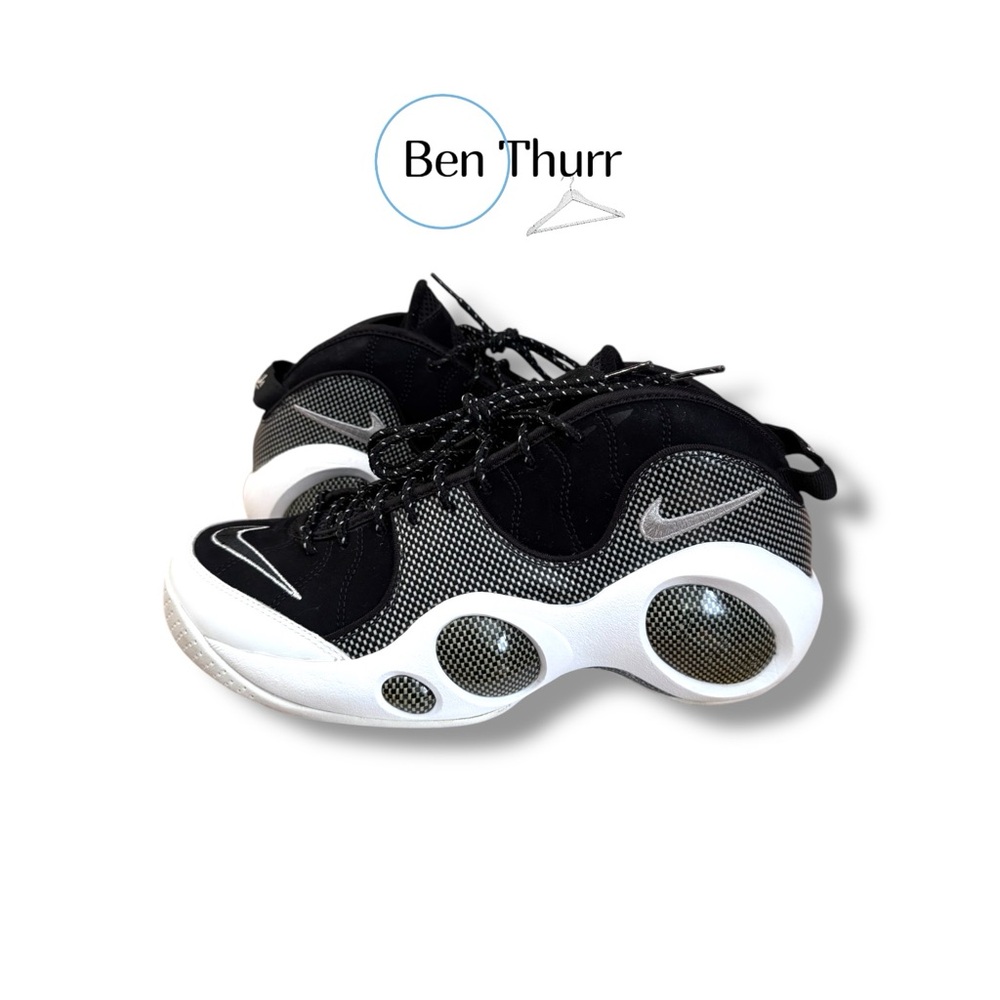 Size 9 - Nike Air Zoom Flight 95 (2008)